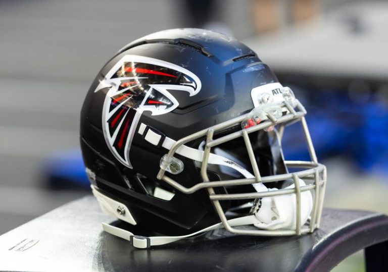 Falcons hiring Bears executive as next GM, per reports